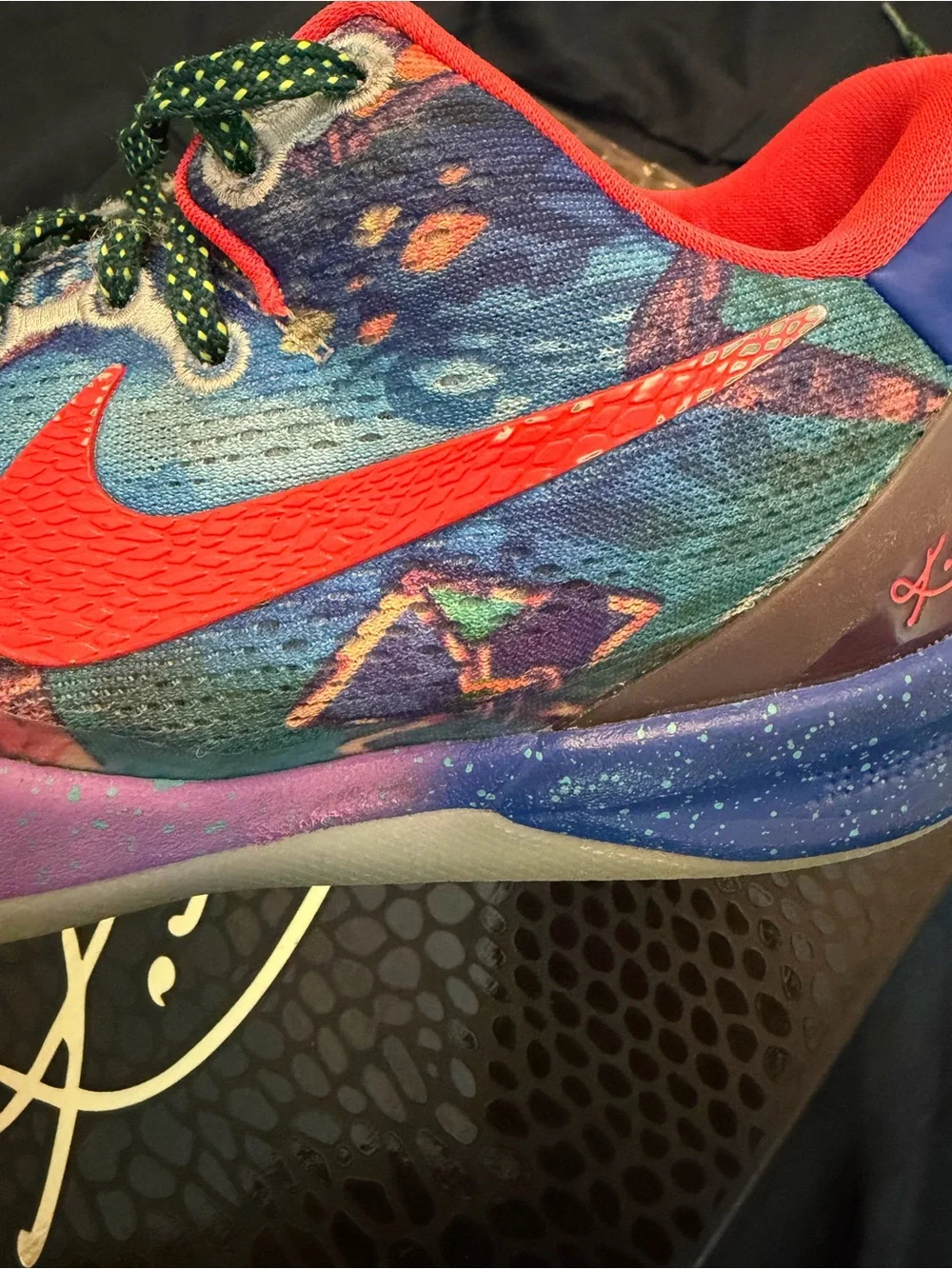 Nike Kobe VIII youth sneakers